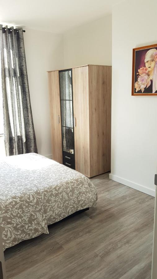 Modern Apartment Second Floor Брюссель Экстерьер фото